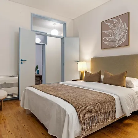 Whome Elegant City-center Flat Near Praca Do Comercio *