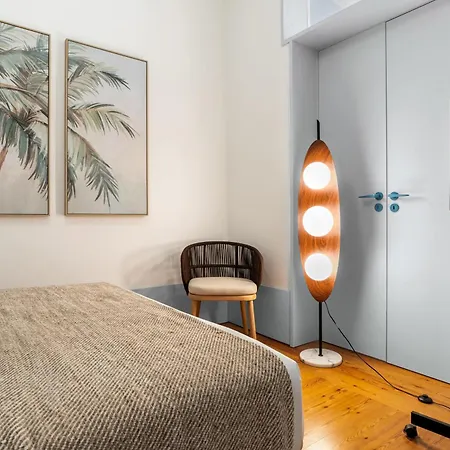 Whome Elegant City-center Flat Near Praca Do Comercio