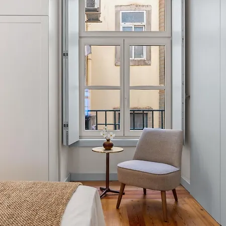 Whome Elegant City-center Flat Near Praca Do Comercio